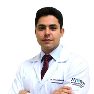 Dr. Adriano Guimarães Reis 