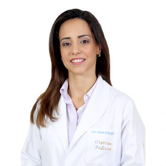 Dra. Claudia Pereira Maniglia